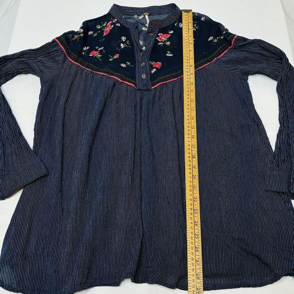 Free People Hearts And Colors Tunic Top SMALL Navy Blue Pin Stripe Sheer Floral - Picture 5 of 15